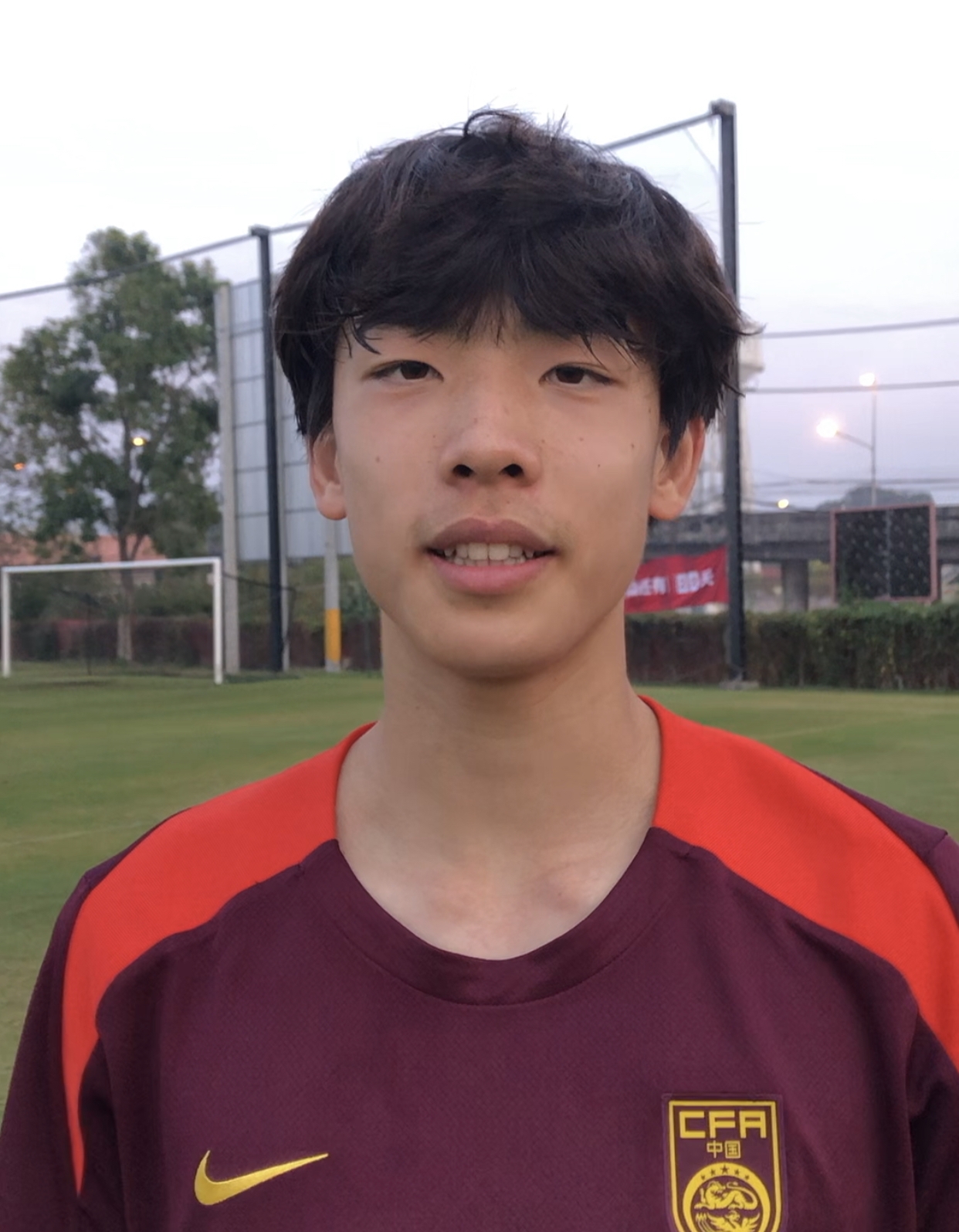  直播吧采访U20国青朱鹏宇：我们像大家庭一样 U20亚洲杯目标冠军