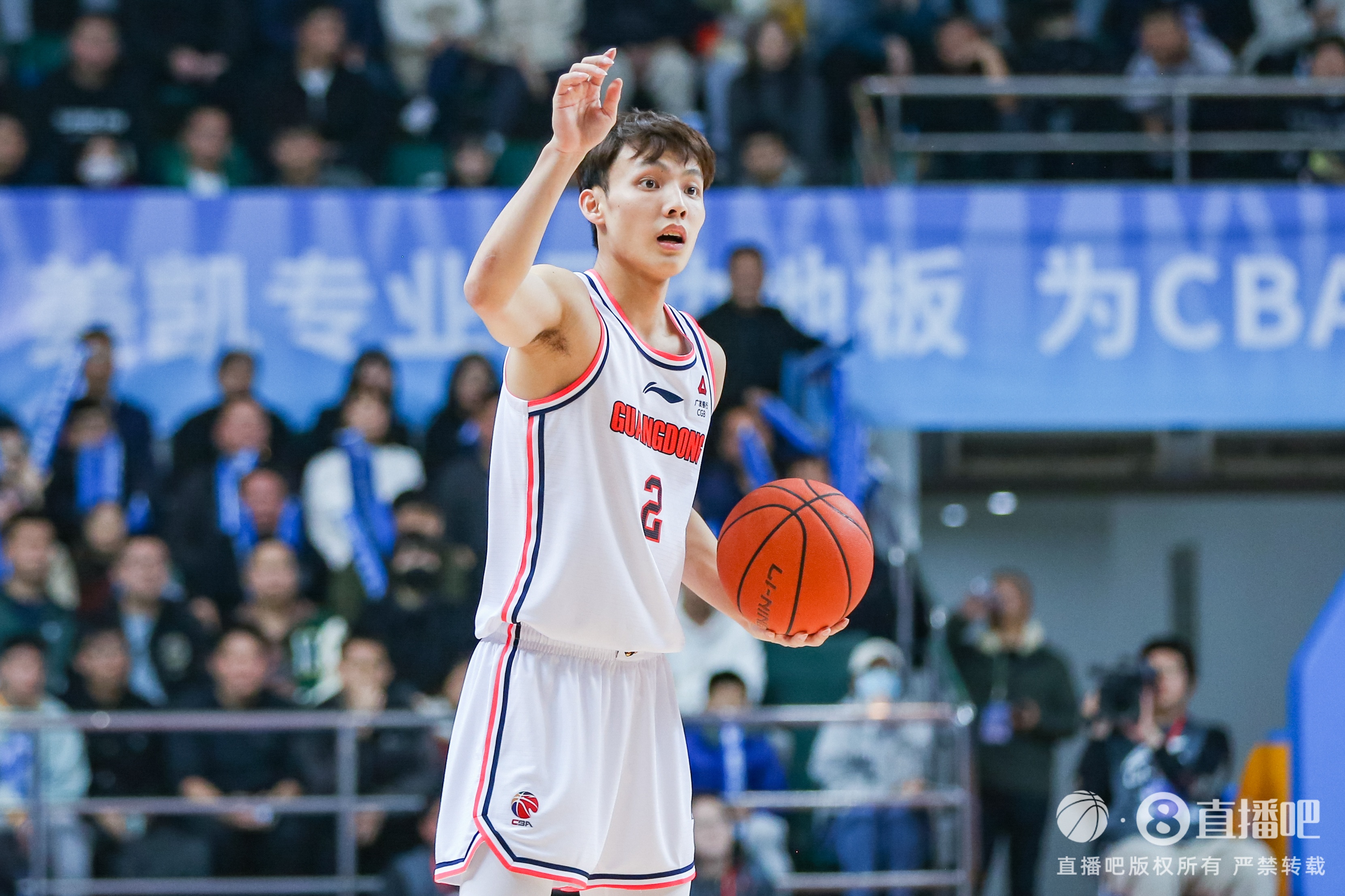  探长：徐杰不光会稳稳拿下全明星首发 甚至已经可以去竞争MVP了