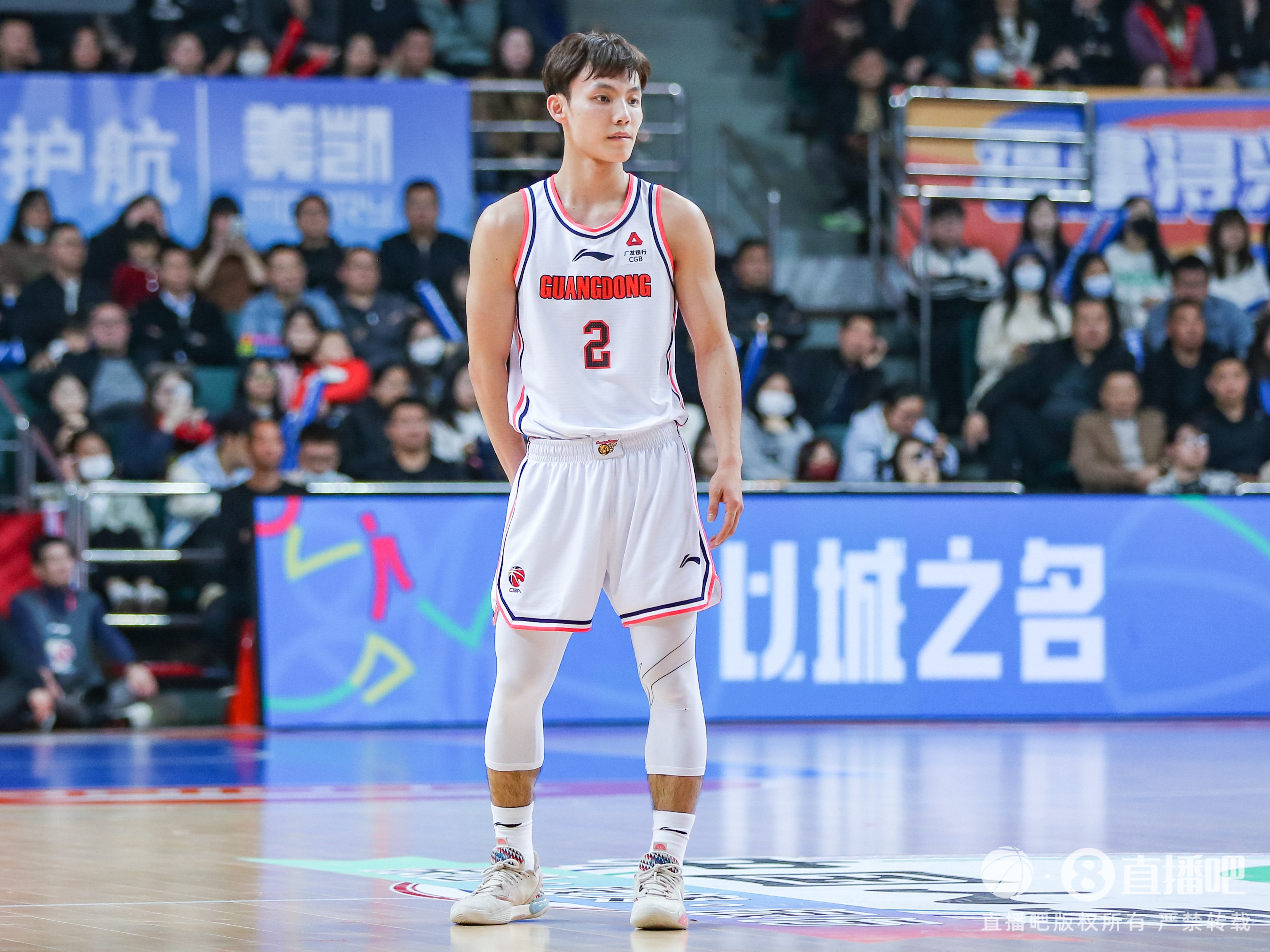  杜锋：徐杰拿南区后卫的票王当之无愧 现在每个队都在针对他防他