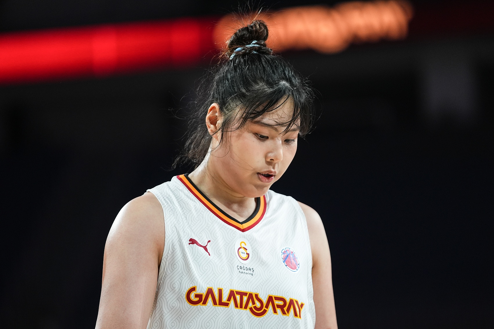  加拉塔萨雷欧女杯惨败31分无缘八强！李月汝6中3得9分5板2断1帽