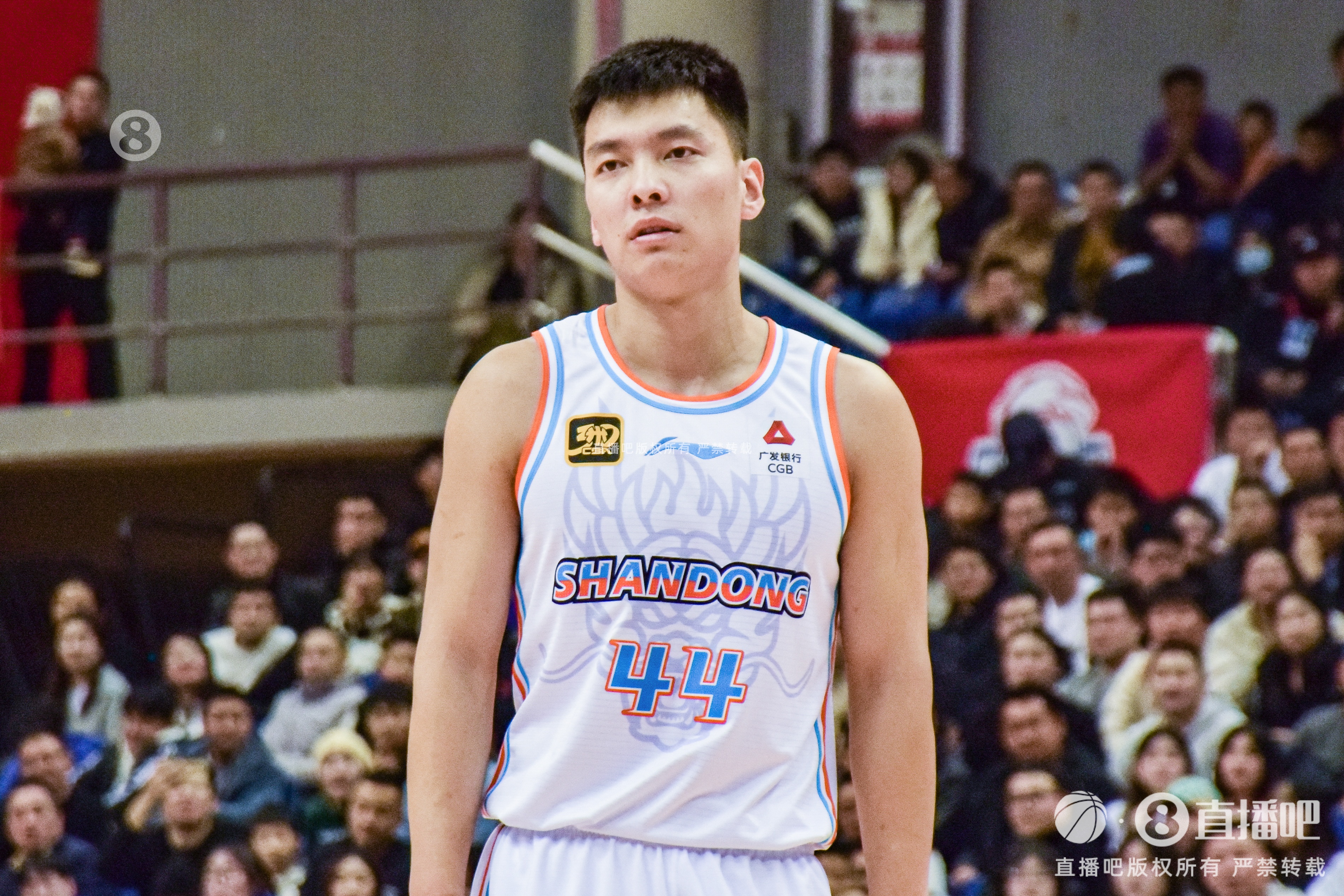  三分25中4！夏晓司：山东外线和绝对强队有差距 中游球队群雄乱战
